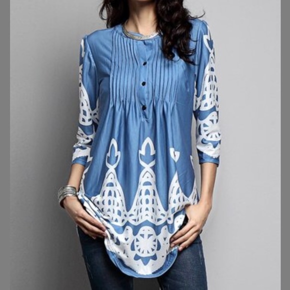 Reborn Tops - REBORN 3/4 sleeve tunic light blue white NWT S